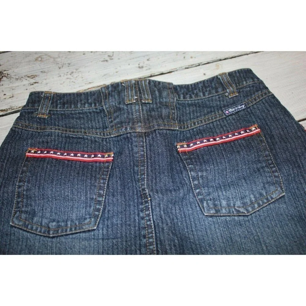 Old Navy Denim Skirt Size‎ 10 Trimmed with Stars